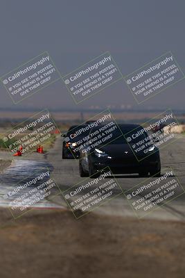 media/Sep-20-2025-Extreme Speed (Sat) [[1fcc23683c]]/Orange (Mid Intermediate)/Session 2 (Sunrise)/